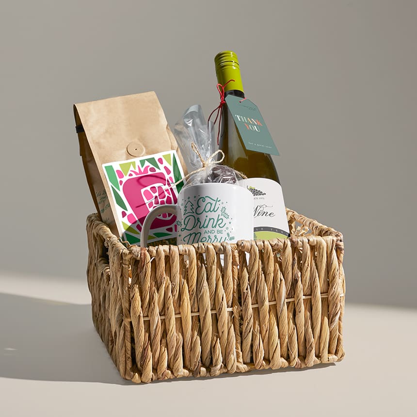 Good Corporate Gifts That Build Long-Term Professional Relationships